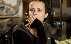 Юлия Чичерина: пора расстаться с рухлядью из шоу-бизнеса, дать дорогу молодым, которые любят Россию больше, чем деньги 