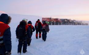 Хабаровские спасатели испытали себя в экстремальных условиях Арктики