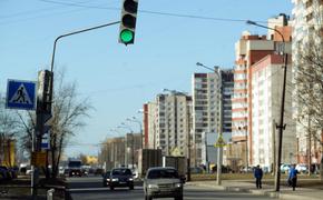 Больше 100 новых светофоров типа Т7 появятся в Петербурге к 2025 году