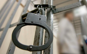 В Хабаровске тренера по борьбе задержали с запрещенными веществами