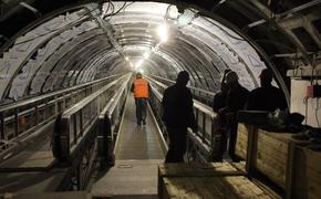 Две станции красной ветки метро Петербурга могут закрыть на капремонт