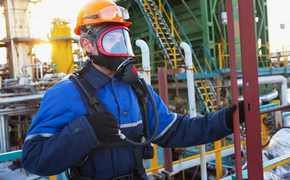 Нефть, металл и подъемные краны: кто зарабатывает больше всех в Хабаровском крае