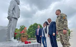 Коммунисты Крыма съездили в Геническ на антифашистский форум