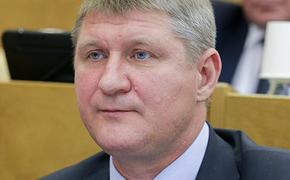 Депутат Госдумы Шеремет призвал украинские власти снять запрет на ведение переговоров с Россией