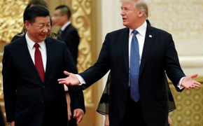 Трамп избегает критики Китая за помощь Путину, предпочитая фокус на торговле — Bloomberg