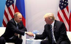 Ушаков: Путин провел телефонный разговор с Трампом