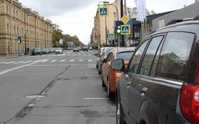 В Петербурге усилят контроль за парковкой во время ПМЭФ-2025