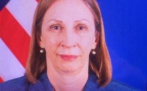 Посол США в РФ Линн Трейси завершила работу в России и  покидает Москву