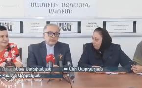 Посол Ирана в Армении вывел журналистку Радио Свобода* с пресс-конференции