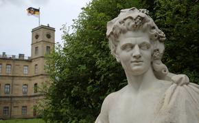 Полуденный выстрел в Гатчине отметил 130-летие оркестра балалаечников