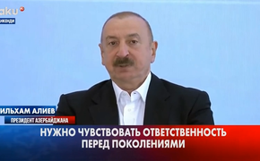 Азербайджан продолжает политическое наступление на Россию
