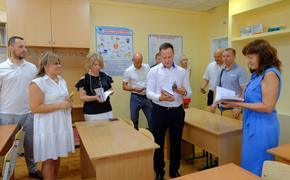 Чиновники Ялты вычитали школьные учебники