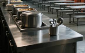 Минюст предложил разрешить осуждённым заказывать еду в колонии