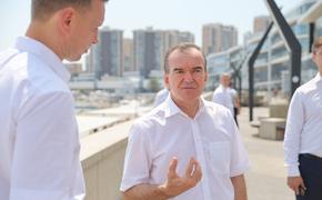 Вениамин Кондратьев посетил новороссийский зерновой терминал и стройплощадку Дворца олимпийских видов спорта