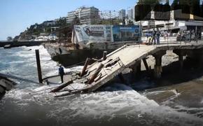 Мэр Алушты указала на виновных в обрушении причала