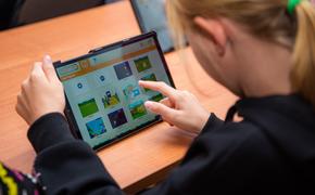 Воспитанники детских домов Хабаровска осваивают программирование