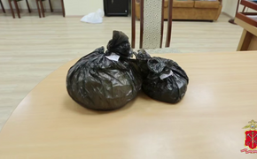 Пенсионер задержан за хранение свыше килограмма наркотиков в Невском районе