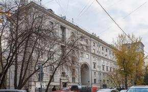 Наследие советской эпохи в опасности: почему суды не могут защитить исторический дом от разрушения?