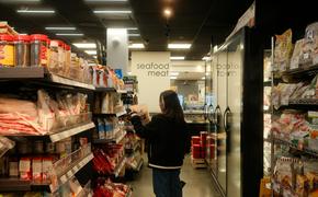 Врач объяснила, как защитить себя от отравления при покупке готовых блюд в магазине