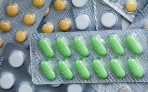 Полицейские раскрыли схему нелегальной торговли препаратами через Интернет