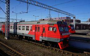 Пассажиры не смогли уехать в Выборг из-за переполненного поезда