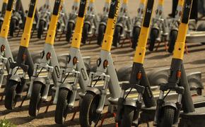 В Кудрово ввели скоростные ограничения для самокатов