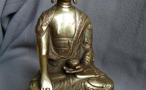Почему во время Великой Отечественной в Москву массово завозили бронзовых Будд