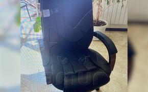 Хабаровский чиновник получил взятку в виде кресла стоимостью 40 тысяч рублей