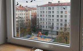 В Госдуме выдвинуто предложение выдавать нуждающимся россиянам бесплатное жильё по факту рождения ребёнка