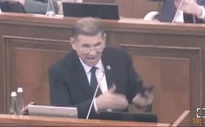 В «появлении геев*» в Молдове виноват Пушкин, уверен молдавский депутат