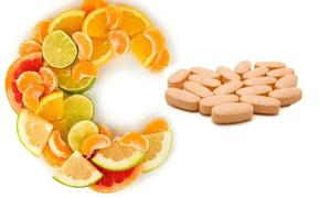 Зимой детям надо восполнять недостаток витамина С