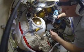 Космонавта Олега Артемьева исключили из экипажа Crew Dragon после начала тренировок в США