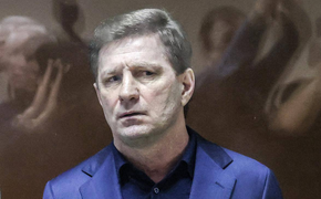 Бывшего хабаровского губернатора Сергея Фургала приговорили к 25 годам колонии по делу о мошенничестве
