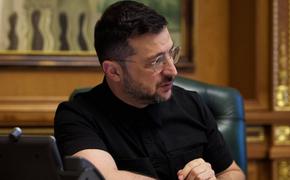 Экс-премьер Азаров: обыск у Зеленского в рамках коррупционного скандала исключен