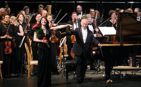 Владимир Спиваков, Екатерина Мечетина и НФОР  закроют XIII фестиваль «Владимир Спиваков приглашает»