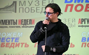 Максим Олейников рассказал, как объяснить детям, где настоящие герои