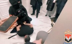 Банда стоматологов удаляла пациентам здоровые зубы в крупных городах России