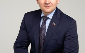 Депутат Госдумы Дмитрий Ламейкин поздравляет кубанцев с наступающим Новым годом