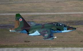 В Краснодарском крае разбился самолет Су-25. Пилот успел катапультироваться