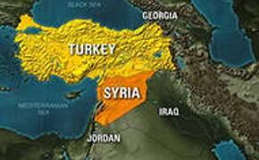 Турция строит двухметровую стену на границе с Сирией