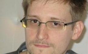 Эдвард Сноуден провел секретную встречу с информаторами ФБР