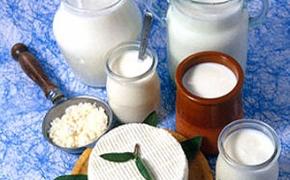 Пять ненавистников молочных жиров загремели в КПЗ столицы