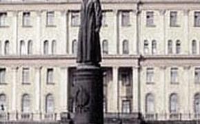 Вернется ли памятник  Дзержинскому на Лубянскую площадь?
