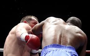 Боксер Роберт Штиглиц защитил титул чемпиона мира по версии WBO