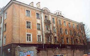 В центре Пскова в 4-этажном доме обрушились перекрытия между этажами