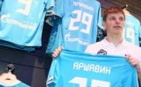 Аршавин: Из Англии стоит уезжать только в "Реал" и "Барселону"