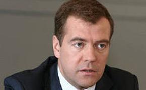 Медведев: Дело Greenpeace рассмотрят исходя из соображений справедливости