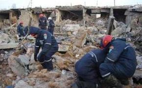 Под завалами обрушившейся в Челябинске стены погибли трое