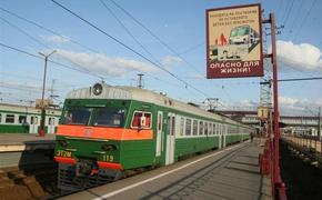 Самоубийца бросился под поезд на платформе «Тушинская»