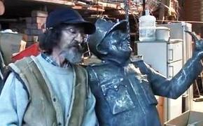 В Самаре открыли скульптуру солдата Швейка